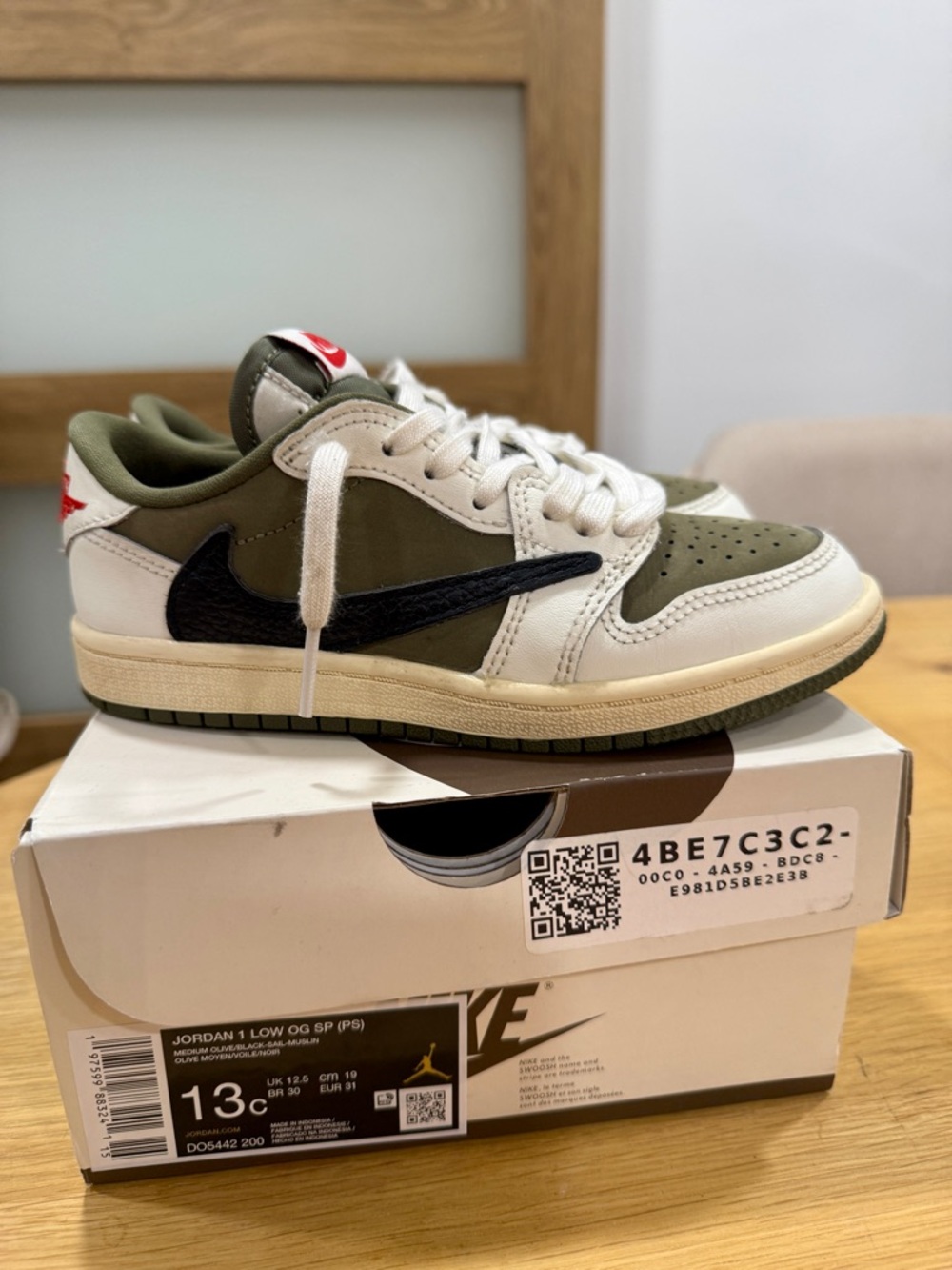 Jordan 1 Retro Low OG SP x Travis Scott Collab
